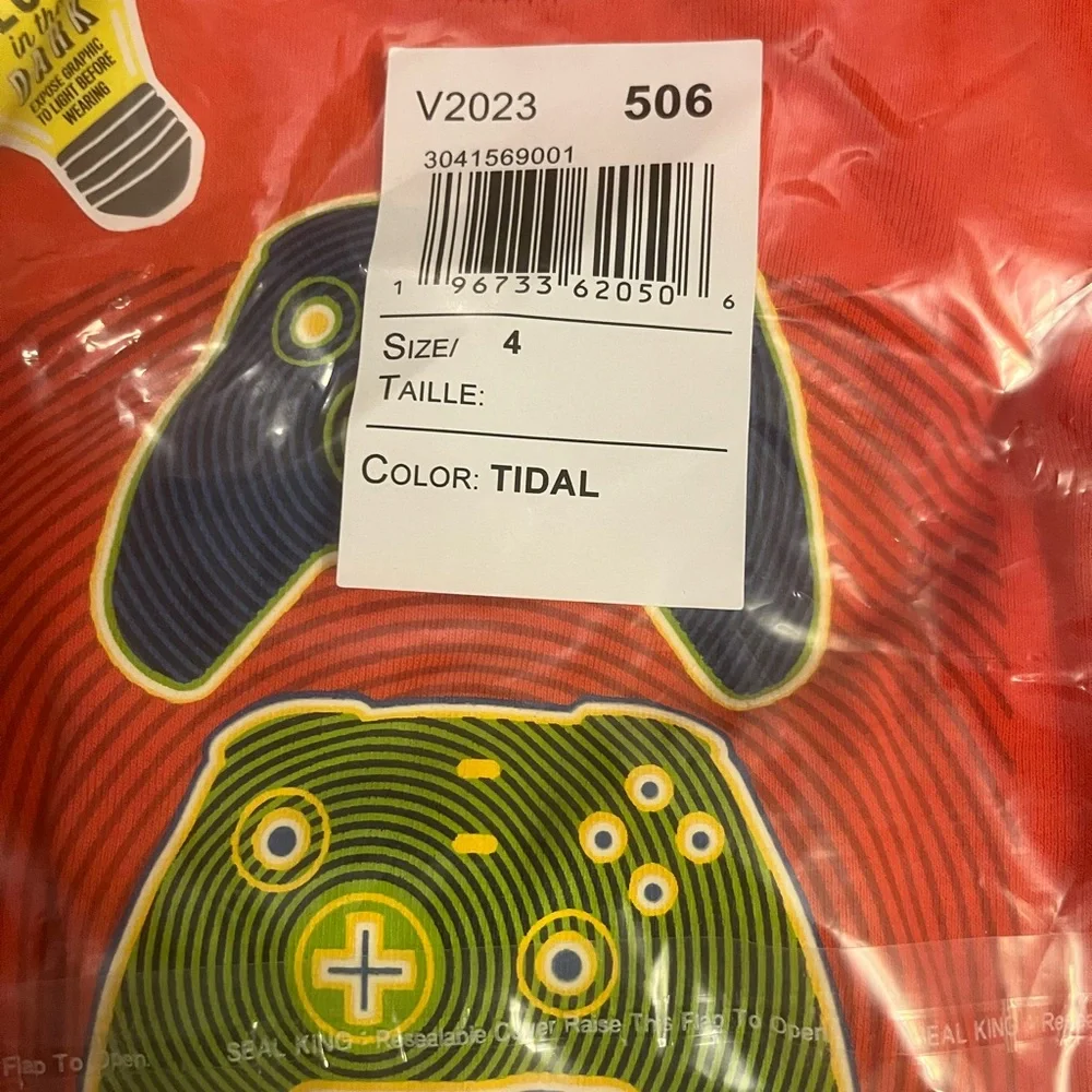 NWT The Children’s Place Boys Glow Gamer Snug Fit Cotton Pajamas Set